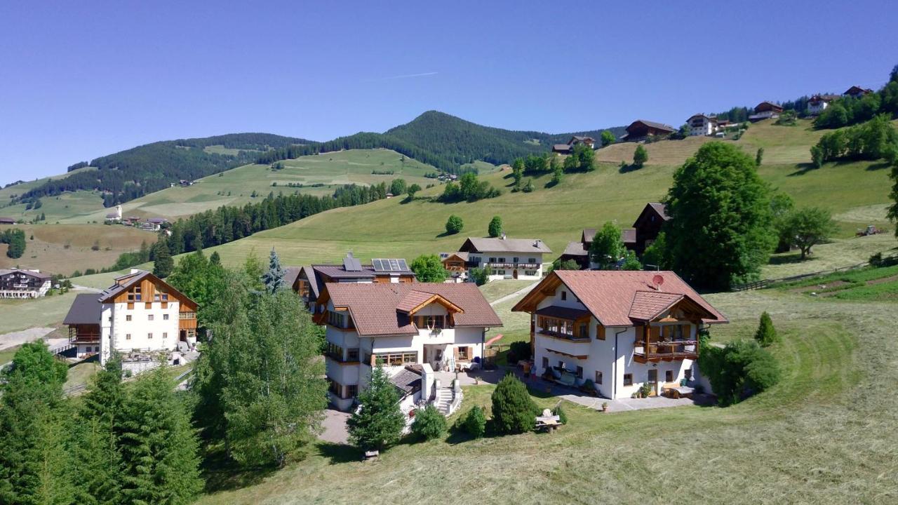 Apartments Ciastel San Vigilio Di Marebbe Exterior photo